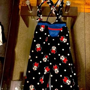 Size for Minnie mouse outfit for a girl